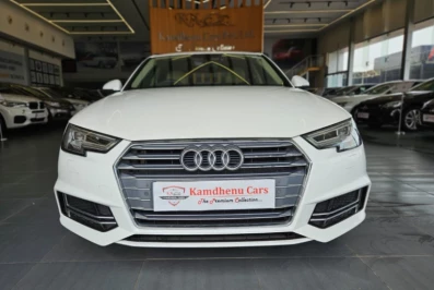 Audi A4  35 TDI S LINE