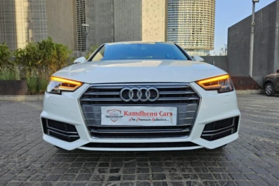 Audi A4  35 TDI S LINE