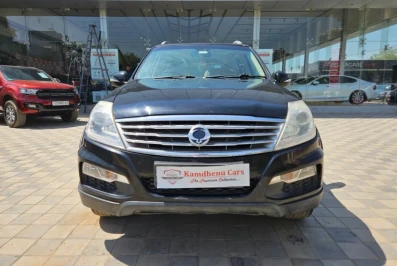 Mahindra Ssangyong Rexton RX 270 XVT RX7