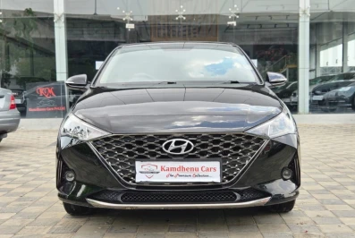 Hyundai Verna 1.5 CRDI SX