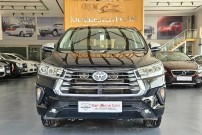Toyota Innova Crysta Z 2.4 Auto