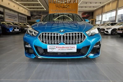 BMW M Series 220i M Sport